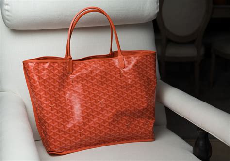 goyard grey tote with zipper|dimensions of Goyard anjou pm.